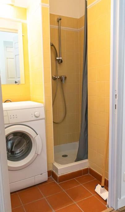 Spacieux T3 * Centre * Sans Vis A Vis Apartment